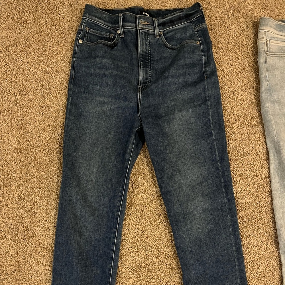 Express Slim Ankle Super High Waisted Denim Jeans. Medium Wash. Size 10R.